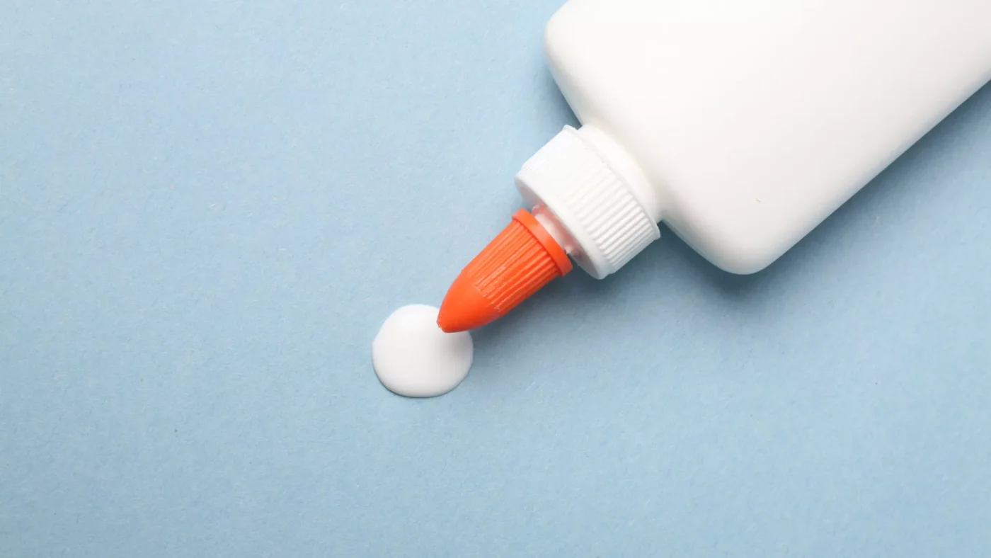 Keo dán miễn định